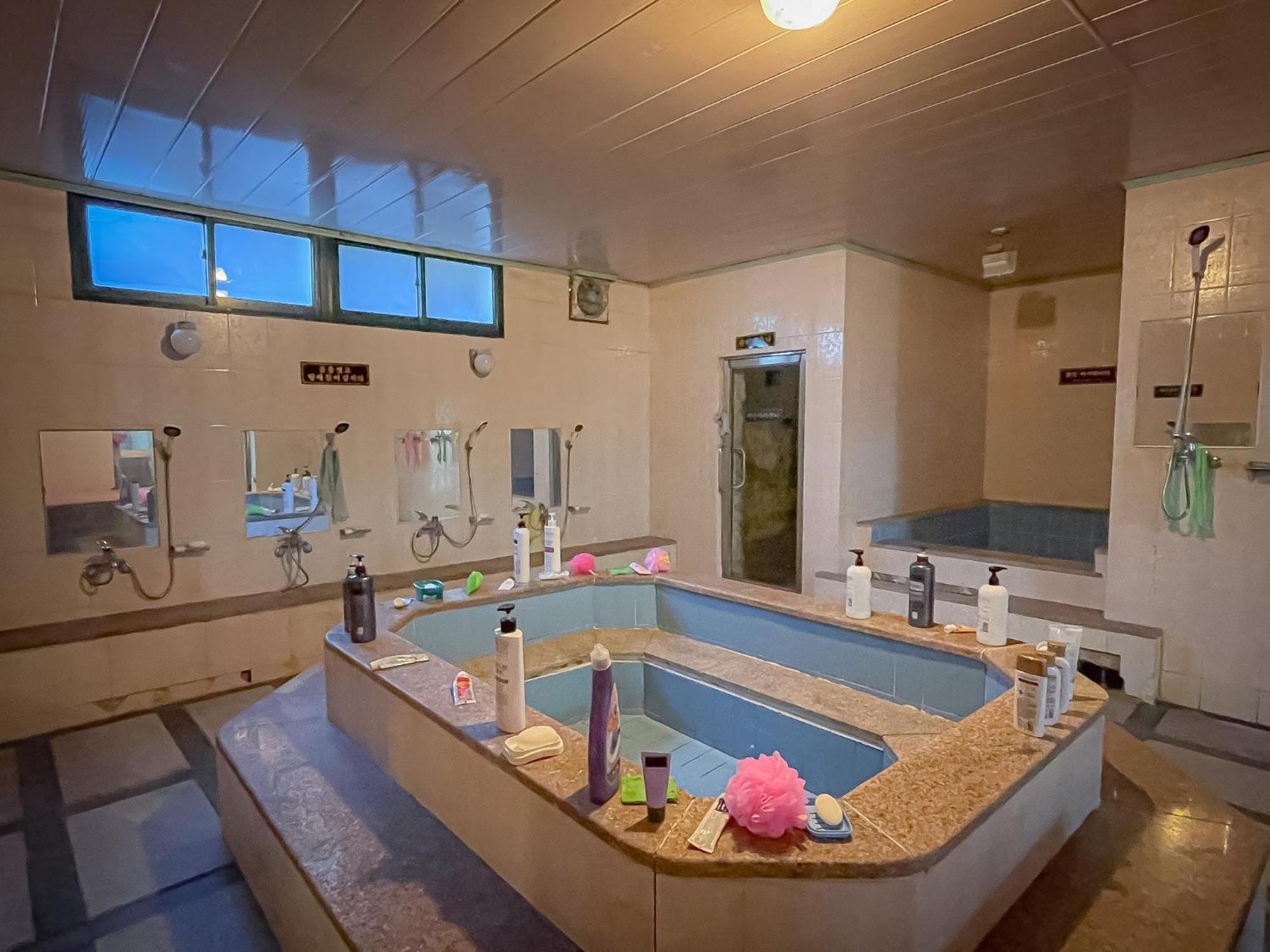 Samcheongdong Korea Guesthouse Seoel Buitenkant foto